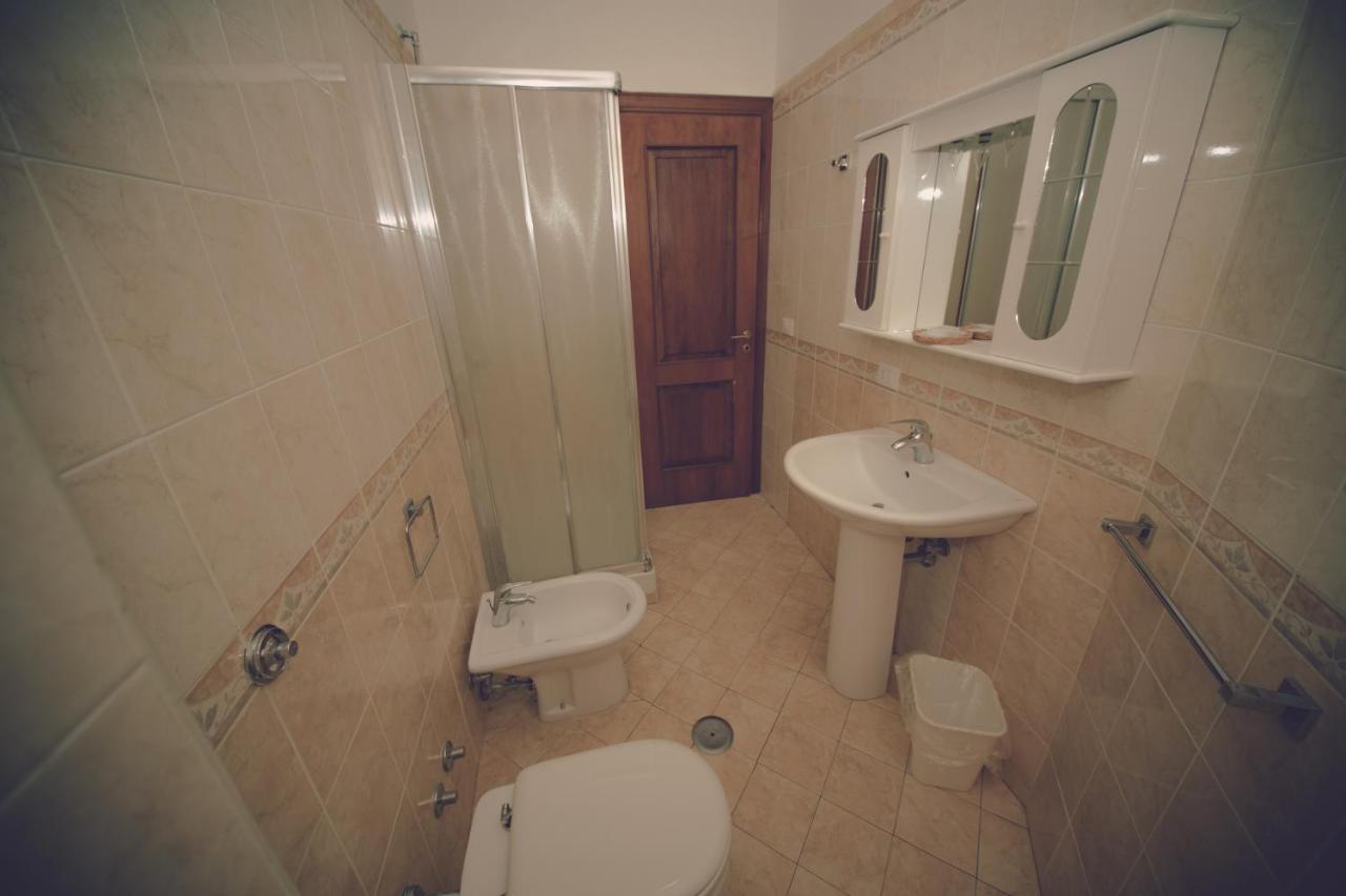 Cassiodoro Rooms Affittacamere Катандзаро Экстерьер фото