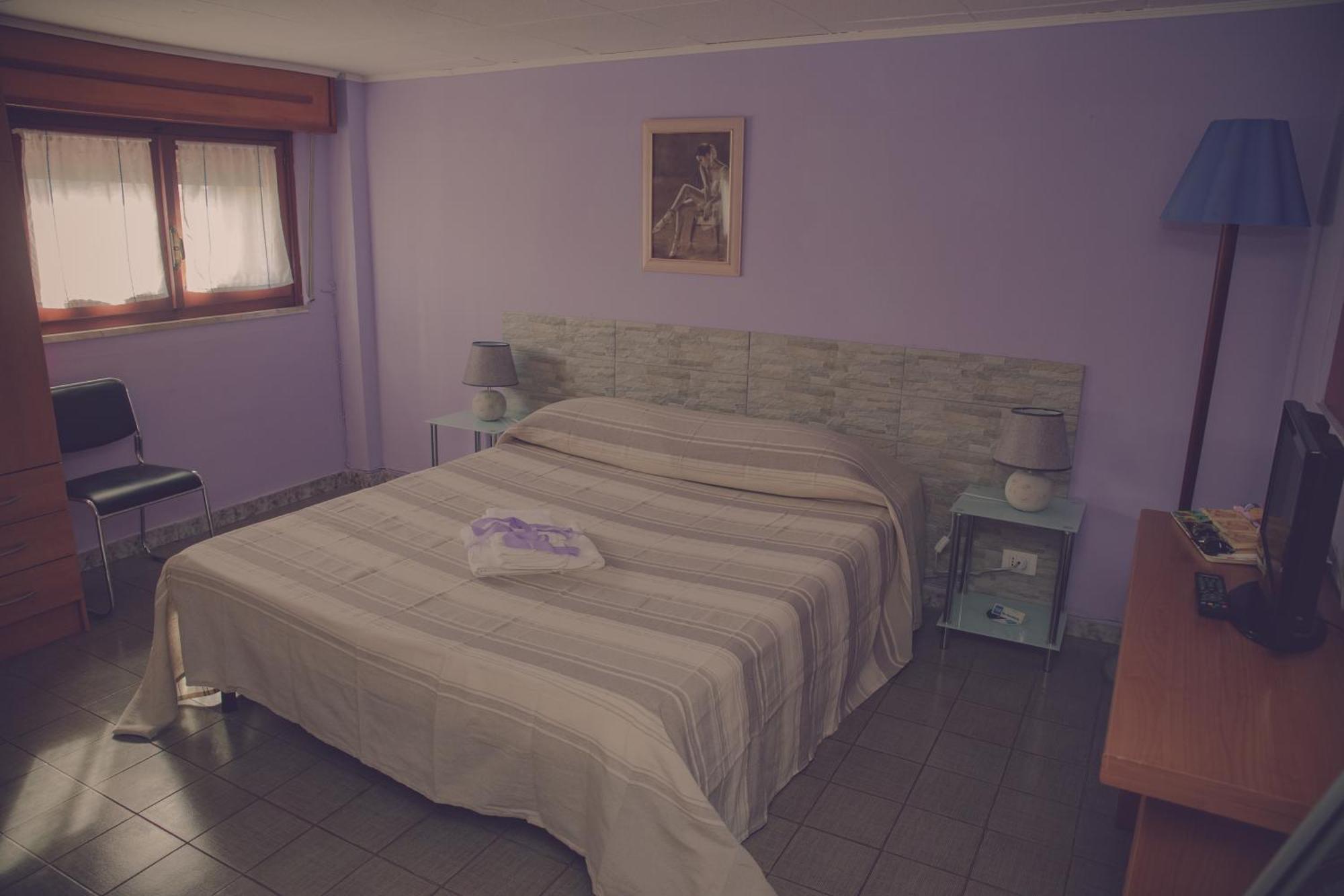 Cassiodoro Rooms Affittacamere Катандзаро Экстерьер фото